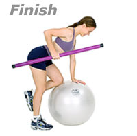 Image 2 - Einarmiges Rudern mit SISSEL Heavy Bar, abgestützt auf SISSEL Gymnastikball
